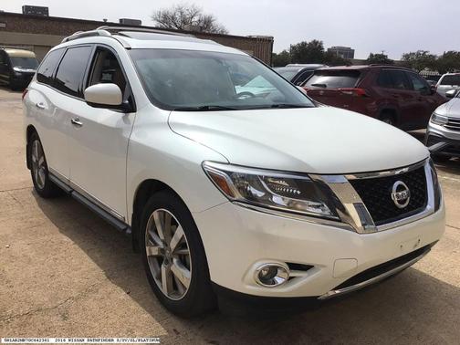 2016 Nissan Pathfinder Platinum
