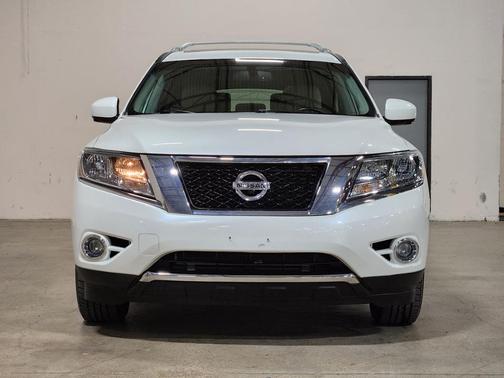 2016 Nissan Pathfinder Platinum