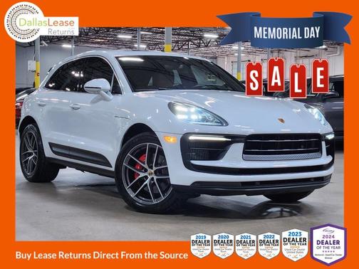 White 2022 Porsche Macan S