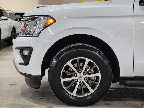 2021 Ford Expedition Max XLT