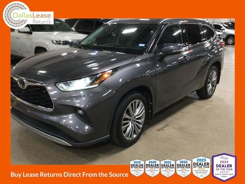 2021 Toyota Highlander Platinum
