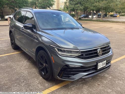 2023 Volkswagen Tiguan 2.0T SE R-Line Black