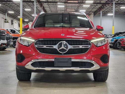 Red 2024 Mercedes-Benz GLC 300 Base