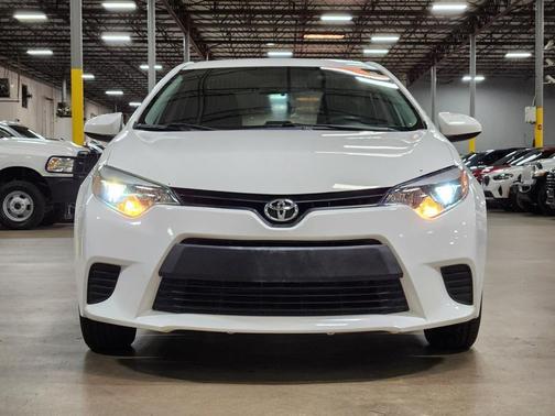 White 2014 Toyota Corolla L