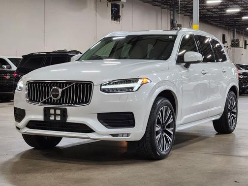 2020 Volvo XC90 T6 Momentum 6 Passenger