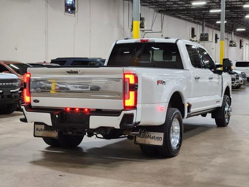2024 Ford F-350 Platinum