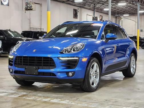 2017 Porsche Macan Base