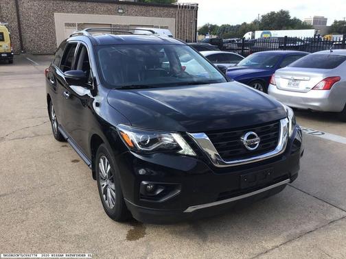 2020 Nissan Pathfinder SL