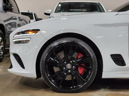 2023 Genesis G70 3.3T