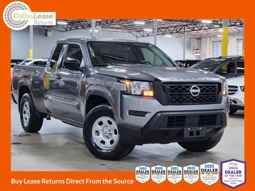 2022 Nissan Frontier S