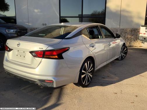 2020 Nissan Altima 2.5 SR