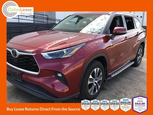 2022 Toyota Highlander XLE