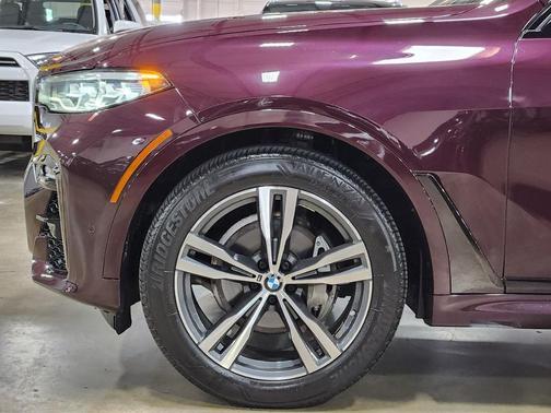 2020 BMW X7 xDrive40i