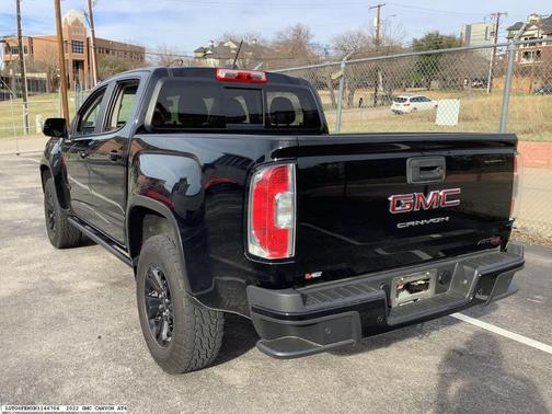 2022 GMC Canyon AT4