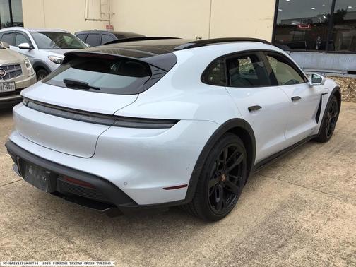 2023 Porsche Taycan Cross Turismo 4