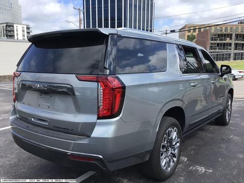 2023 GMC Yukon XL Denali Ultimate