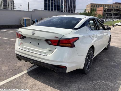 White 2023 Nissan Altima 2.5 SR