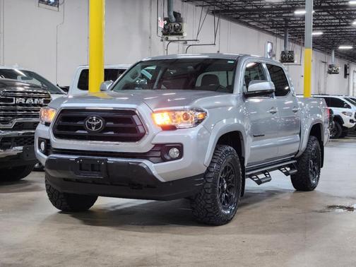 2022 Toyota Tacoma SR5
