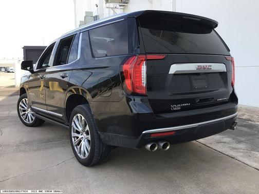 Black 2023 GMC Yukon Denali