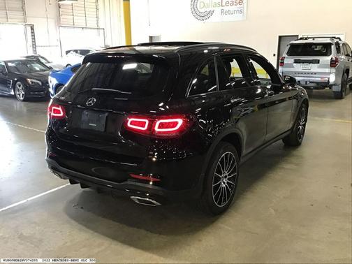 2022 Mercedes-Benz GLC 300 Base