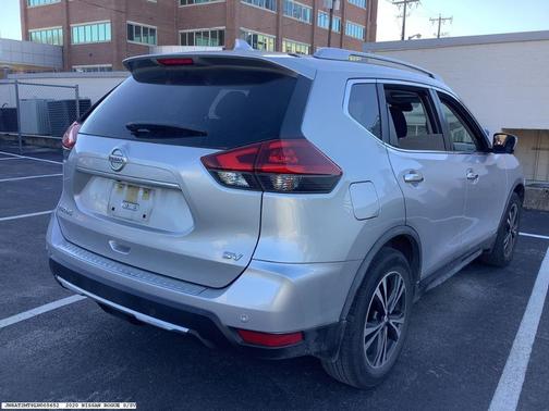 2020 Nissan Rogue SV