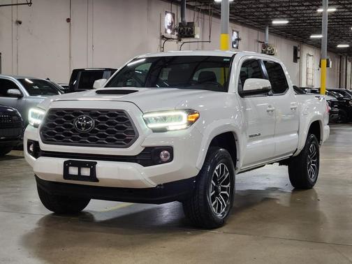 2021 Toyota Tacoma TRD Sport
