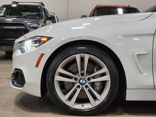 2019 BMW 440 i