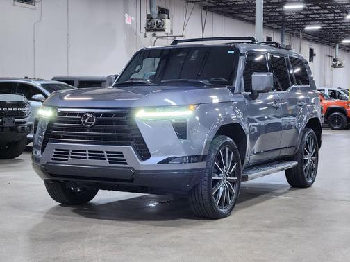 Gray 2024 Lexus GX 550 Luxury