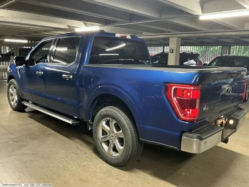 Blue 2022 Ford F-150 XLT