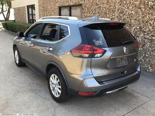2020 Nissan Rogue SV