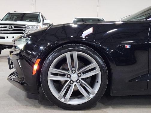 2017 Chevrolet Camaro 2LT