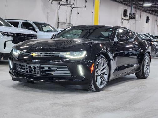2017 Chevrolet Camaro 2LT