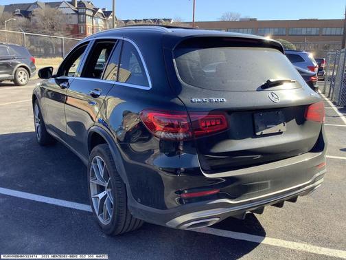 2021 Mercedes-Benz GLC 300 Base 4MATIC
