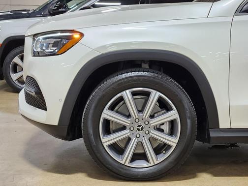 2022 Mercedes-Benz GLS 450 4MATIC
