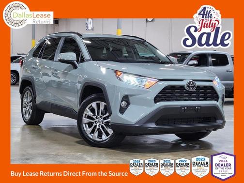2021 Toyota RAV4 XLE Premium
