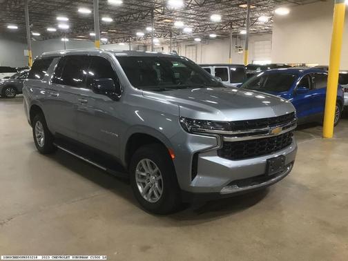 2023 Chevrolet Suburban LS