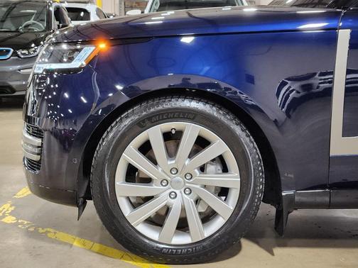2023 Land Rover Range Rover P400 SE