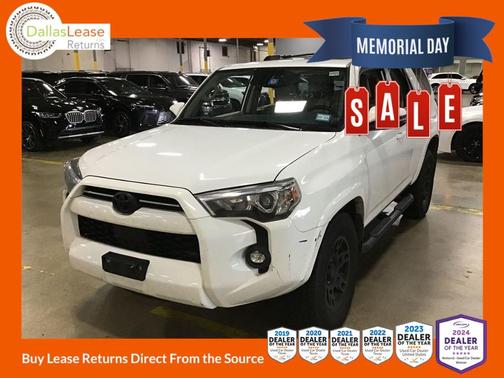 White 2022 Toyota 4Runner SR5 Premium