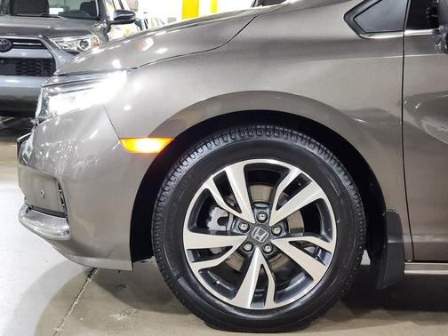 Gray 2023 Honda Odyssey Touring