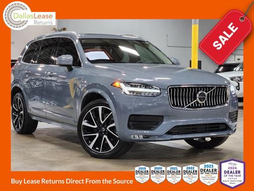 2022 Volvo XC90 T6 Momentum 7 Passenger