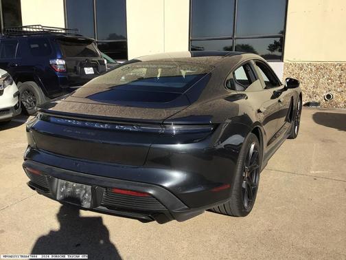 2024 Porsche Taycan GTS