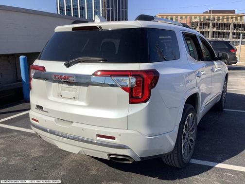 2021 GMC Acadia Denali