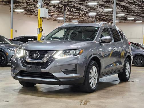 2020 Nissan Rogue SV