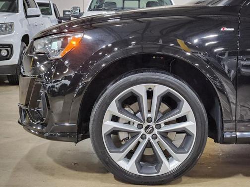 2021 Audi Q3 45 S line Premium