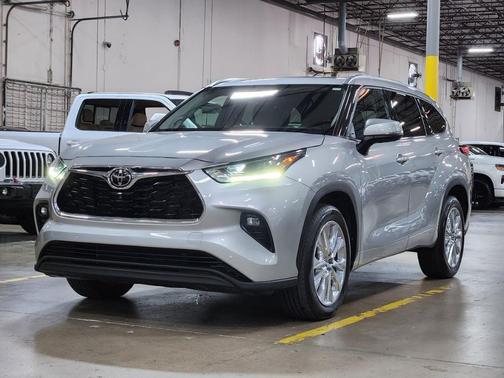 2021 Toyota Highlander Limited