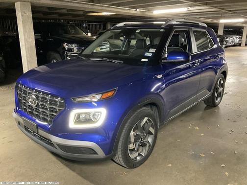 2023 Hyundai VENUE Limited