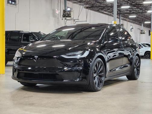 2022 Tesla Model X Base