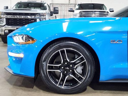 2023 Ford Mustang GT Premium