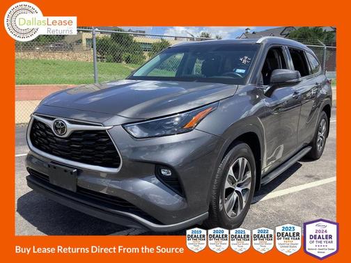 2022 Toyota Highlander XLE