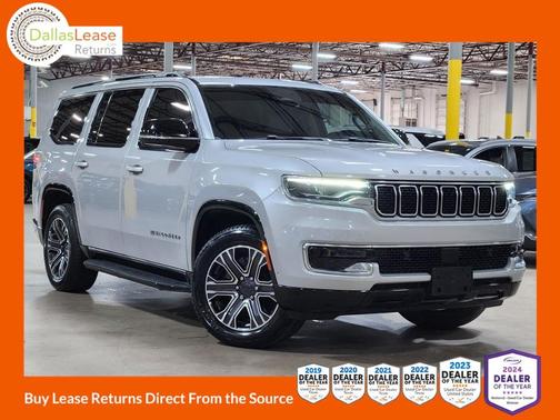 2023 Jeep Wagoneer Base